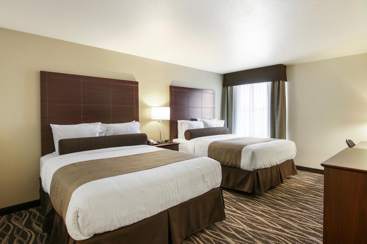 Cobblestone Inn & Suites - Menomonie/Uw-Stout Buitenkant foto