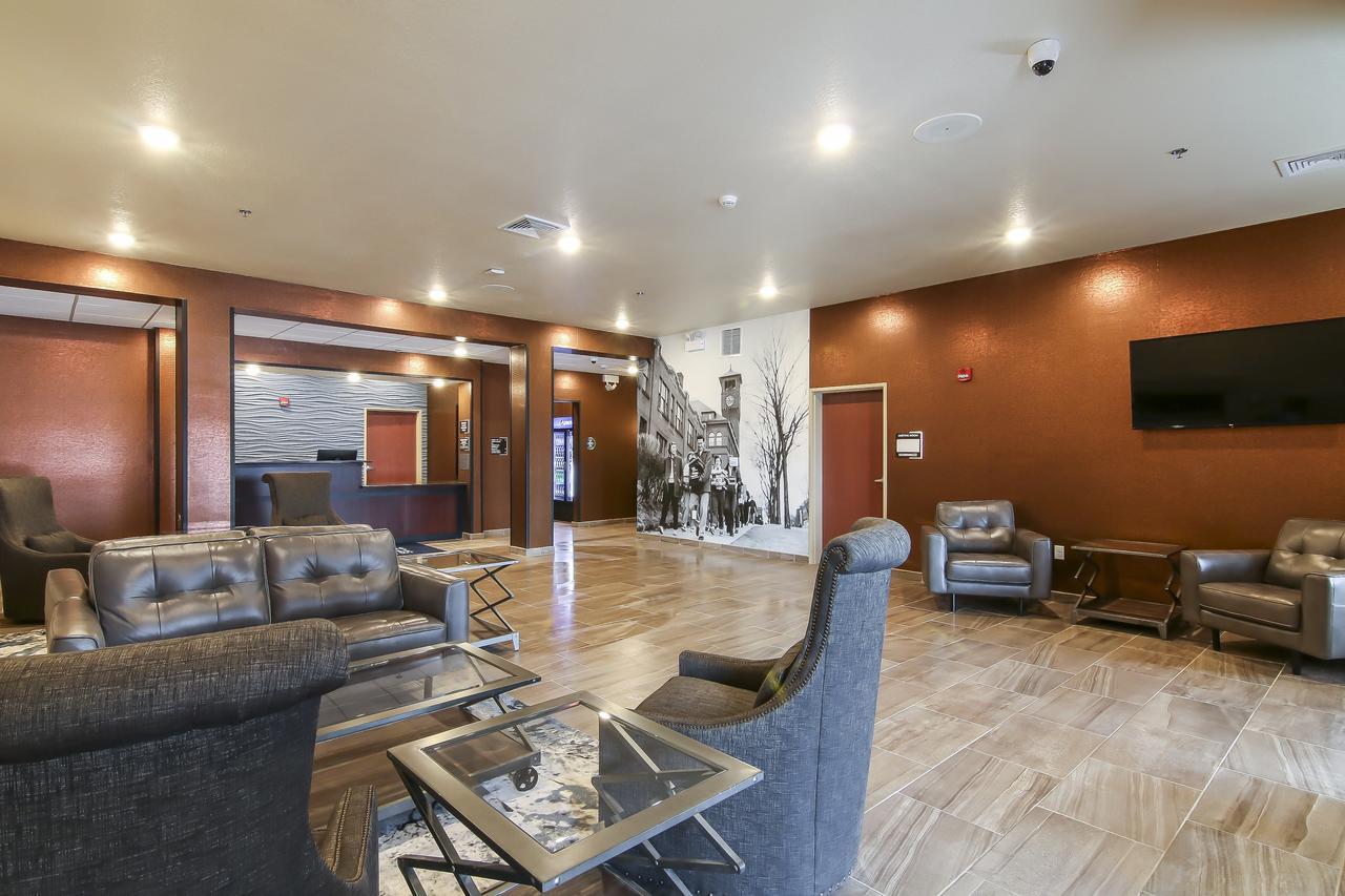 Cobblestone Inn & Suites - Menomonie/Uw-Stout Buitenkant foto