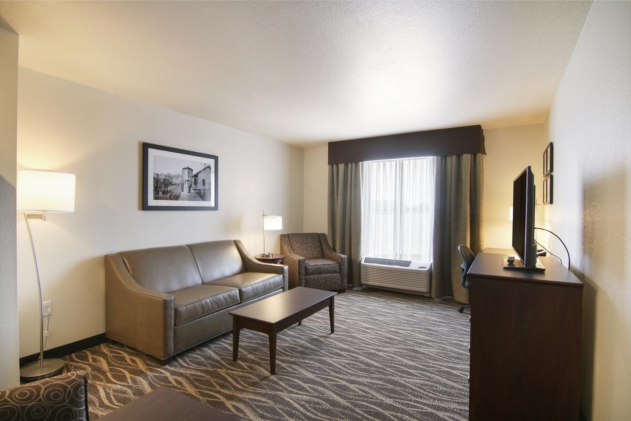 Cobblestone Inn & Suites - Menomonie/Uw-Stout Buitenkant foto
