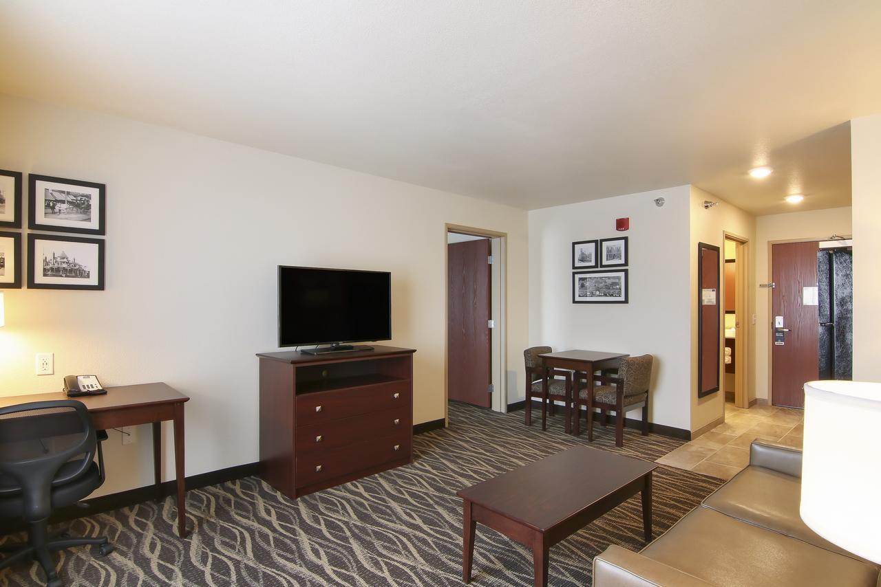 Cobblestone Inn & Suites - Menomonie/Uw-Stout Buitenkant foto